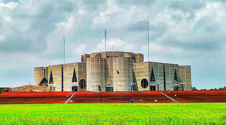 রেমিট্যান্স প্রেরণকারীদের জন্য বিশেষ স্মার্ট কার্ডের কথা ভাবা হচ্ছে